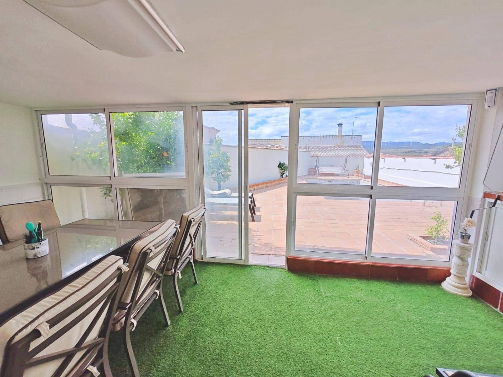 4 soverom Kjedet enebolig til salgs i Padul med svømmebasseng - € 299 000 (Ref: 9829172)