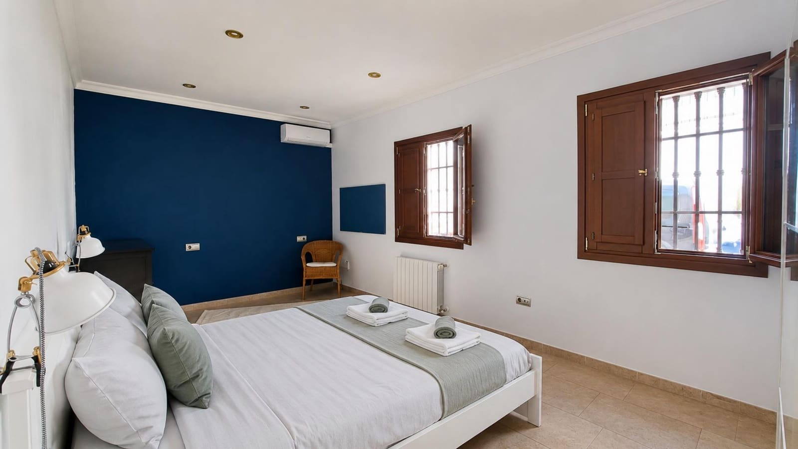 5 bedroom Townhouse for sale in Frigiliana - € 780,000 (Ref: 9908053)