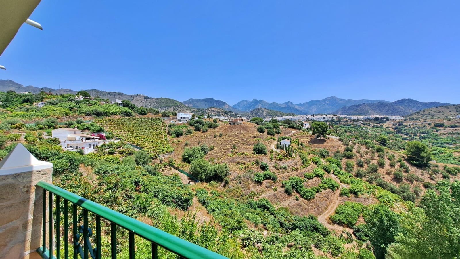 4 bedroom Finca/Country House for sale in Frigiliana with pool - € 960,000 (Ref: 9927424)