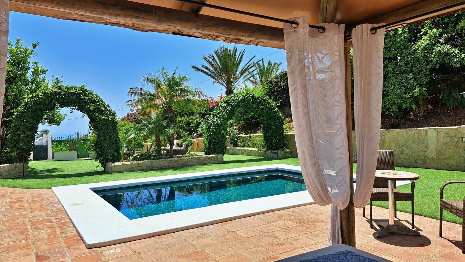4 bedroom Finca/Country House for sale in Frigiliana with pool - € 960,000 (Ref: 9927424)