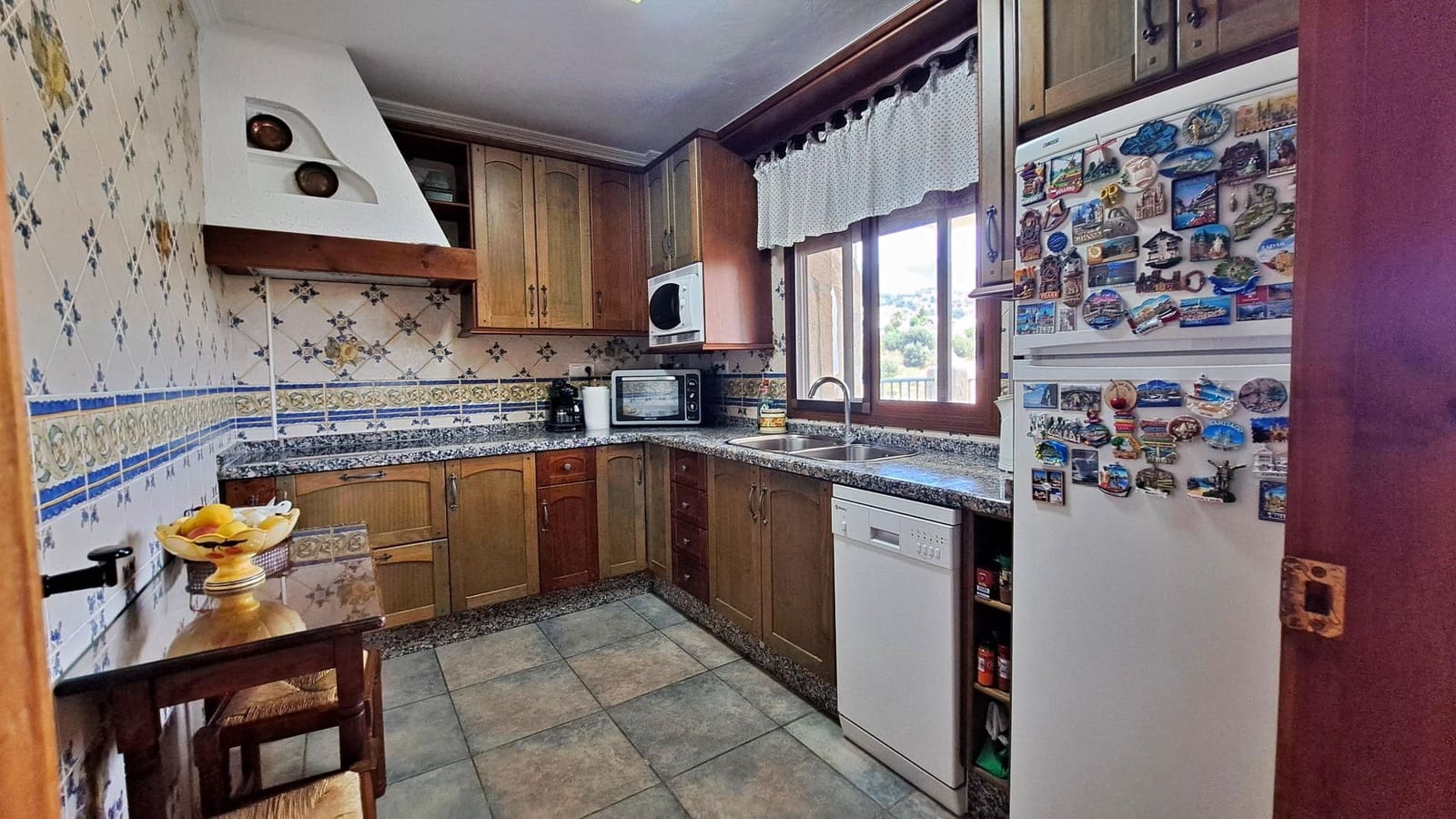 4 bedroom Finca/Country House for sale in Frigiliana with pool - € 960,000 (Ref: 9927424)
