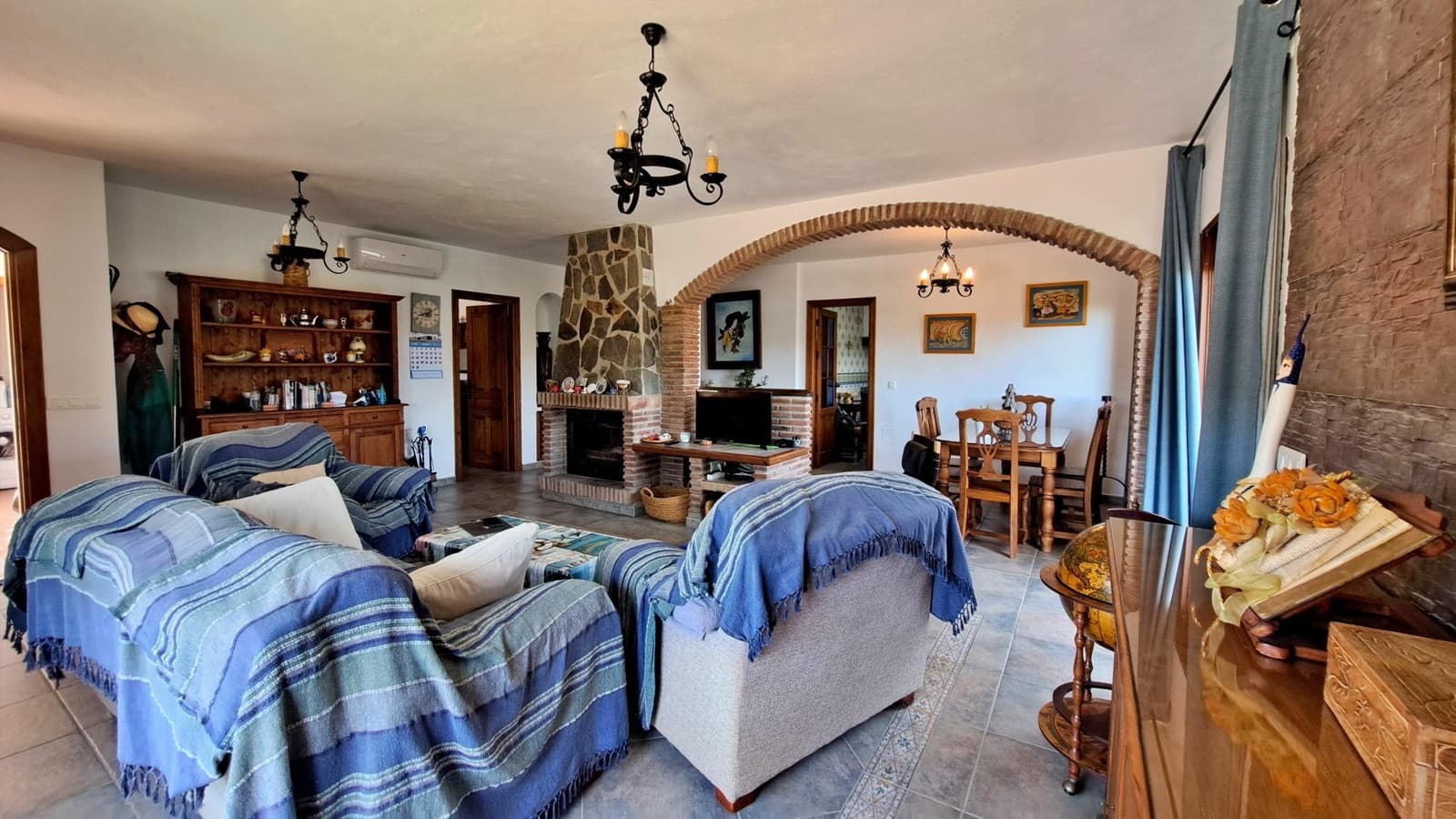 4 bedroom Finca/Country House for sale in Frigiliana with pool - € 960,000 (Ref: 9927424)