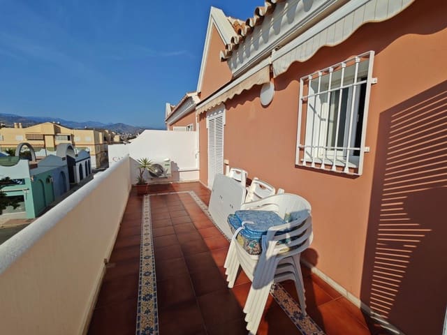 3 bedroom Apartment for rent in Vélez-Málaga with garage - € 1,200 (Ref: 9945726)