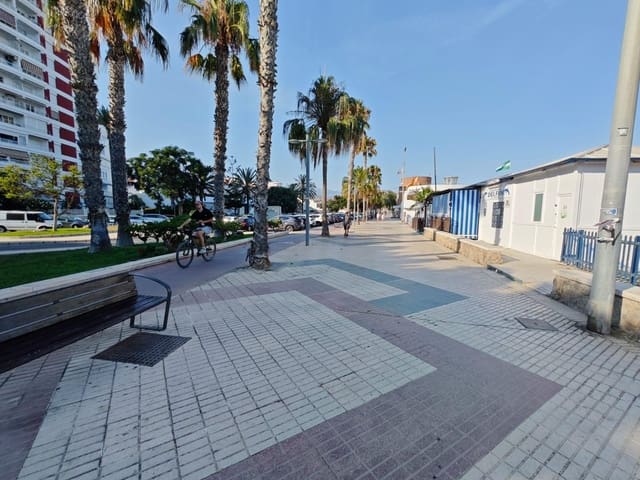 3 bedroom Apartment for rent in Vélez-Málaga with garage - € 1,200 (Ref: 9945726)