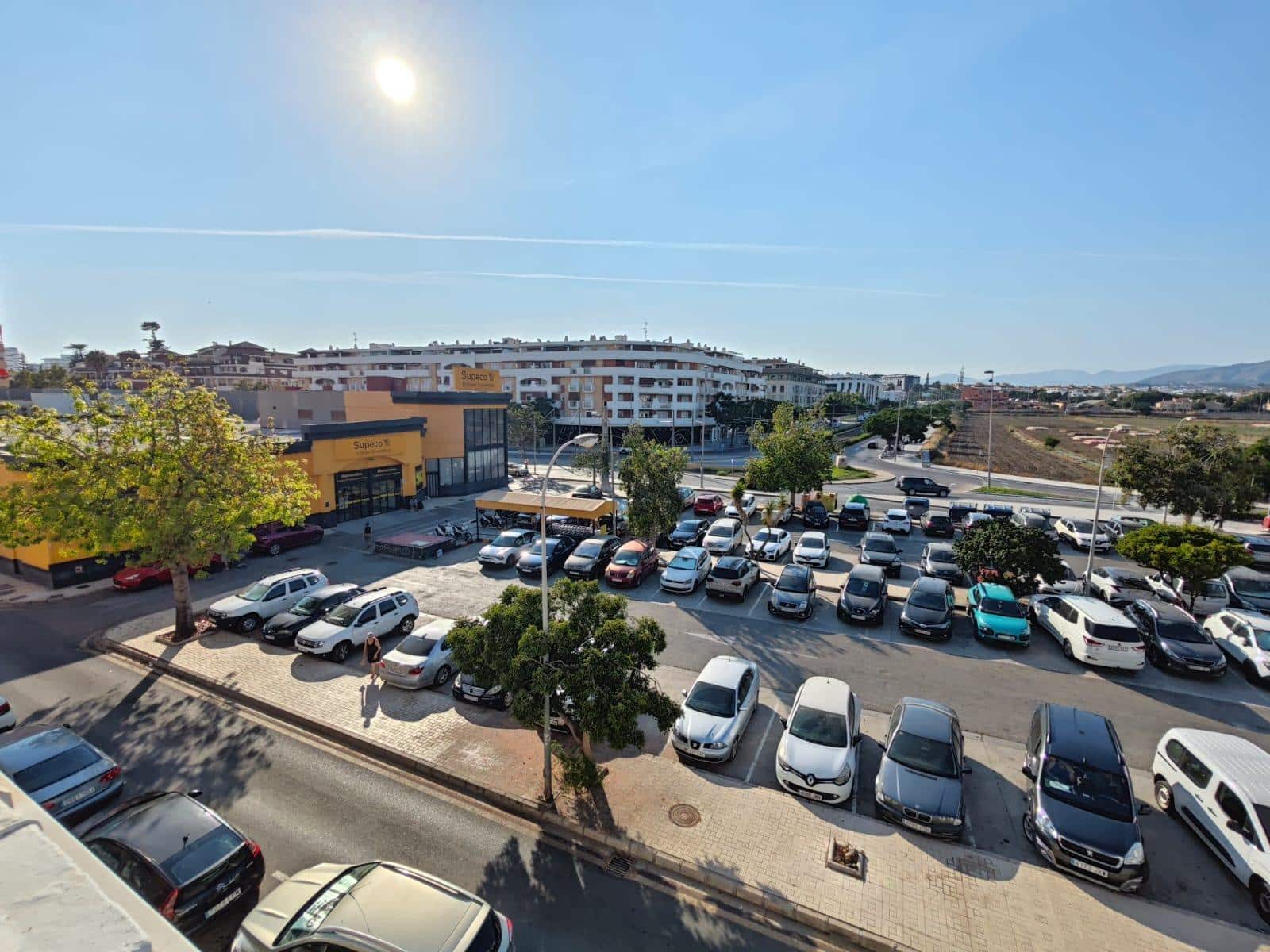 3 bedroom Apartment for rent in Velez-Malaga with garage - € 1,200 (Ref: 9945726)