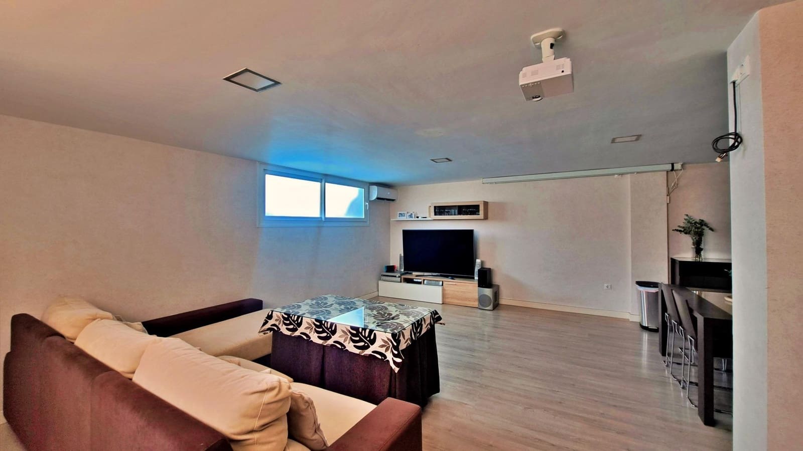 3 bedroom Semi-detached Villa for sale in El Limonar with pool - € 485,000 (Ref: 9990744)