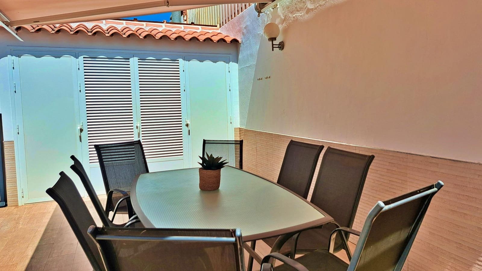 3 bedroom Semi-detached Villa for sale in El Limonar with pool - € 485,000 (Ref: 9990744)