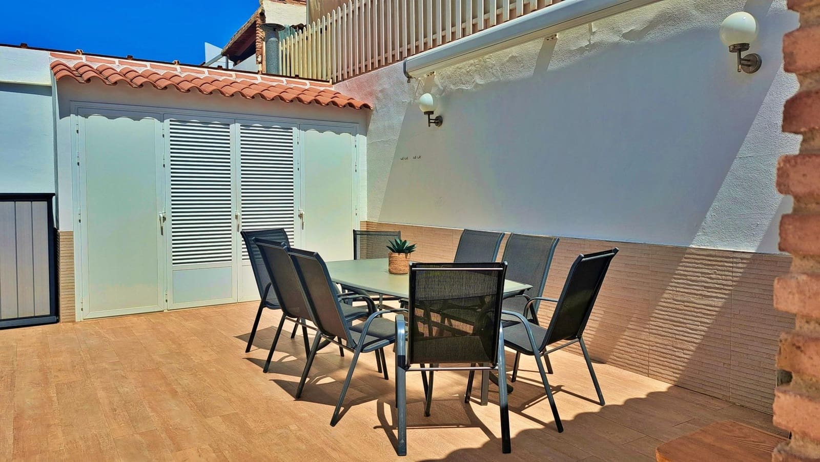 3 bedroom Semi-detached Villa for sale in El Limonar with pool - € 485,000 (Ref: 9990744)