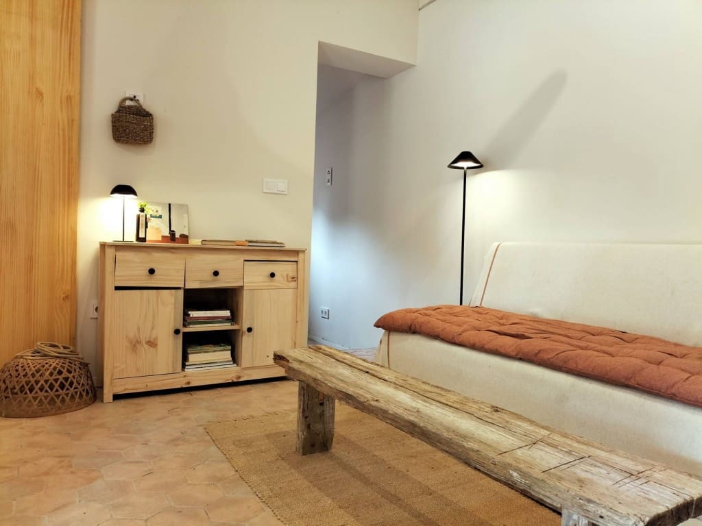 1 slaapkamer Finca/Landhuis te huur in Muro met zwembad - € 1.200 (Ref: 10011115)