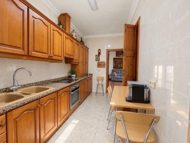 6 sypialnia Dom na sprzedaż w Alcúdia z garażem - 735 000 € (Ref: 10176378)