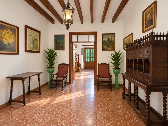 6 sypialnia Dom na sprzedaż w Alcúdia z garażem - 735 000 € (Ref: 10176378)