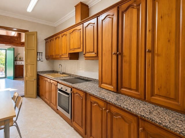 6 sypialnia Dom na sprzedaż w Alcúdia z garażem - 735 000 € (Ref: 10176378)