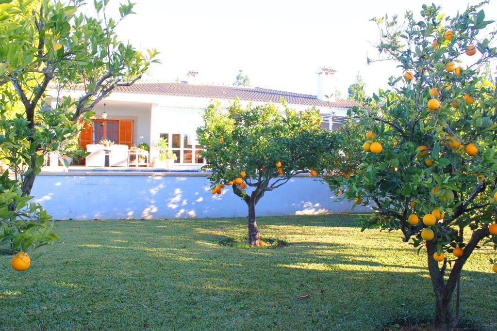 4 bedroom Villa for sale in Palmanyola with pool garage - € 1,200,000 (Ref: 8555127)