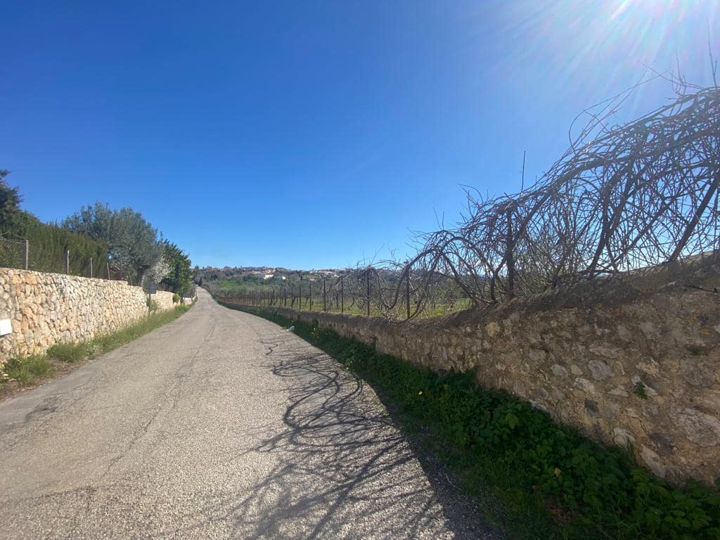 Finka/Dom wiejski na sprzedaż w Campanet z garażem - 850 000 € (Ref: 9927978)