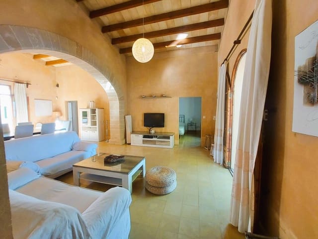 4 sypialnia Willa na sprzedaż w Alcúdia z basenem - 3 250 000 € (Ref: 9927980)