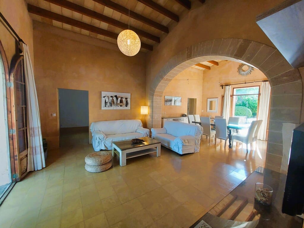 4 sypialnia Willa na sprzedaż w Alcudia z basenem - 3 250 000 € (Ref: 9927980)