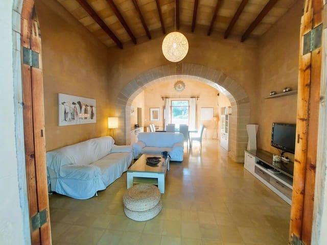 4 sypialnia Willa na sprzedaż w Alcúdia z basenem - 3 250 000 € (Ref: 9927980)