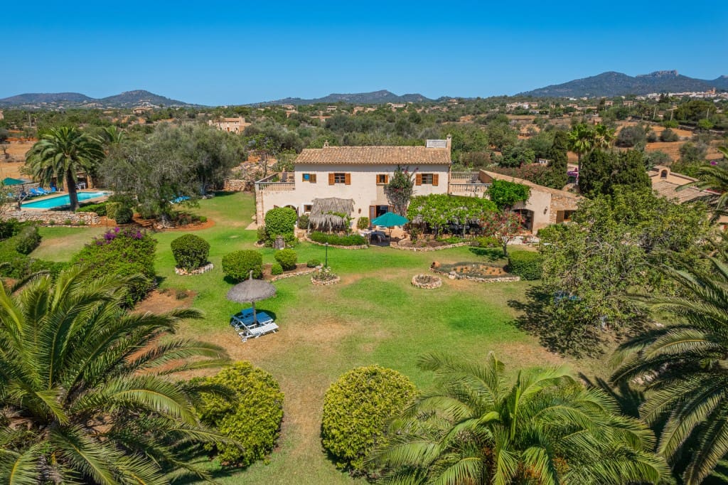 6 bedroom Finca/Country House for sale in Calonge with pool - € 2,800,000 (Ref: 9927982)