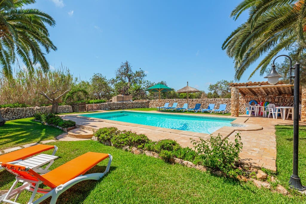 6 bedroom Finca/Country House for sale in Calonge with pool - € 2,800,000 (Ref: 9927982)