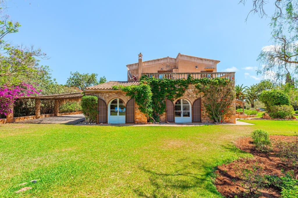 6 bedroom Finca/Country House for sale in Calonge with pool - € 2,800,000 (Ref: 9927982)