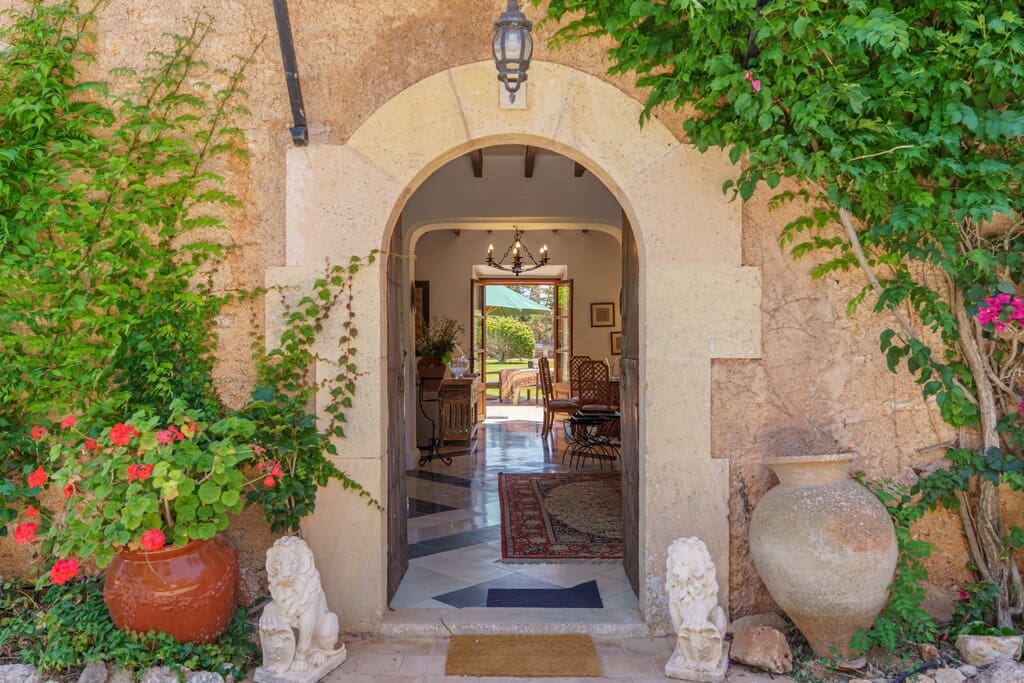 6 bedroom Finca/Country House for sale in Calonge with pool - € 2,800,000 (Ref: 9927982)