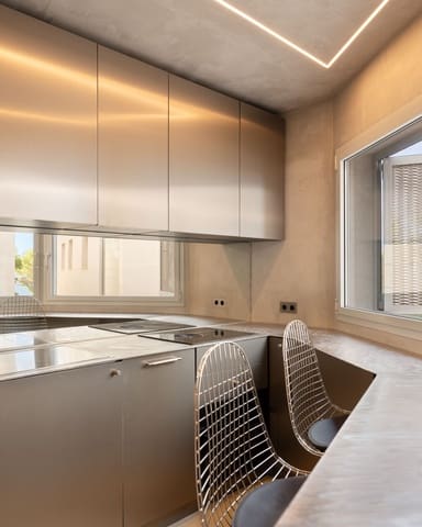 2 soverom Villa til salgs i Puerto de Alcudia, Alcúdia med garasje - € 1 100 000 (Ref: 9927983)