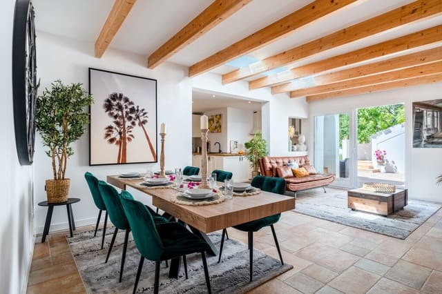 5 makuuhuone Huvila myytävänä paikassa Costa de la Calma, Calvià mukana uima-altaan - 1 650 000 € (Ref: 9927984)