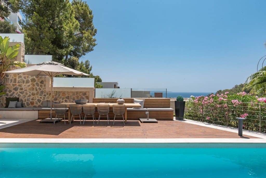 4 bedroom Villa for sale in Costa d'en Blanes with pool - € 4,930,000 (Ref: 9927986)