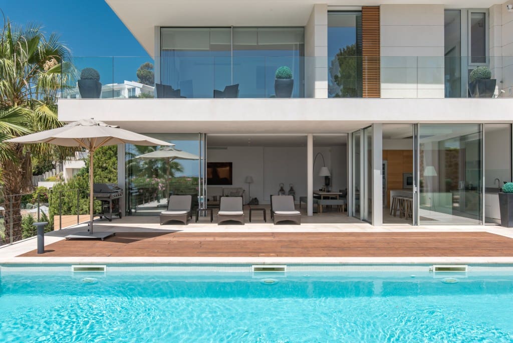 4 bedroom Villa for sale in Costa d'en Blanes with pool - € 4,930,000 (Ref: 9927986)