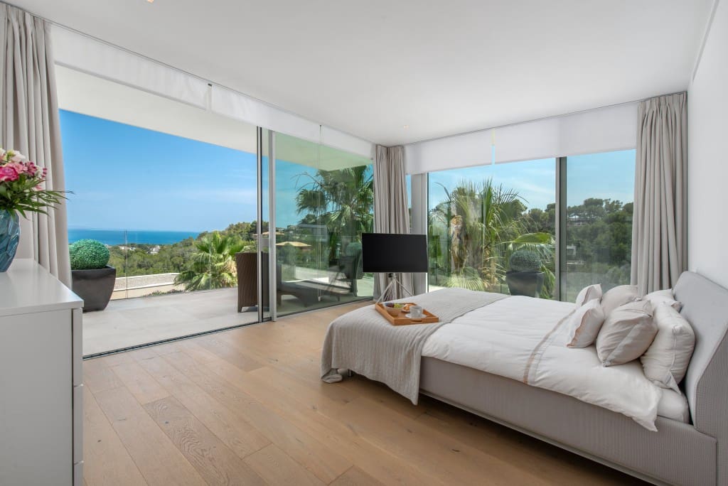 4 bedroom Villa for sale in Costa d'en Blanes with pool - € 4,930,000 (Ref: 9927986)