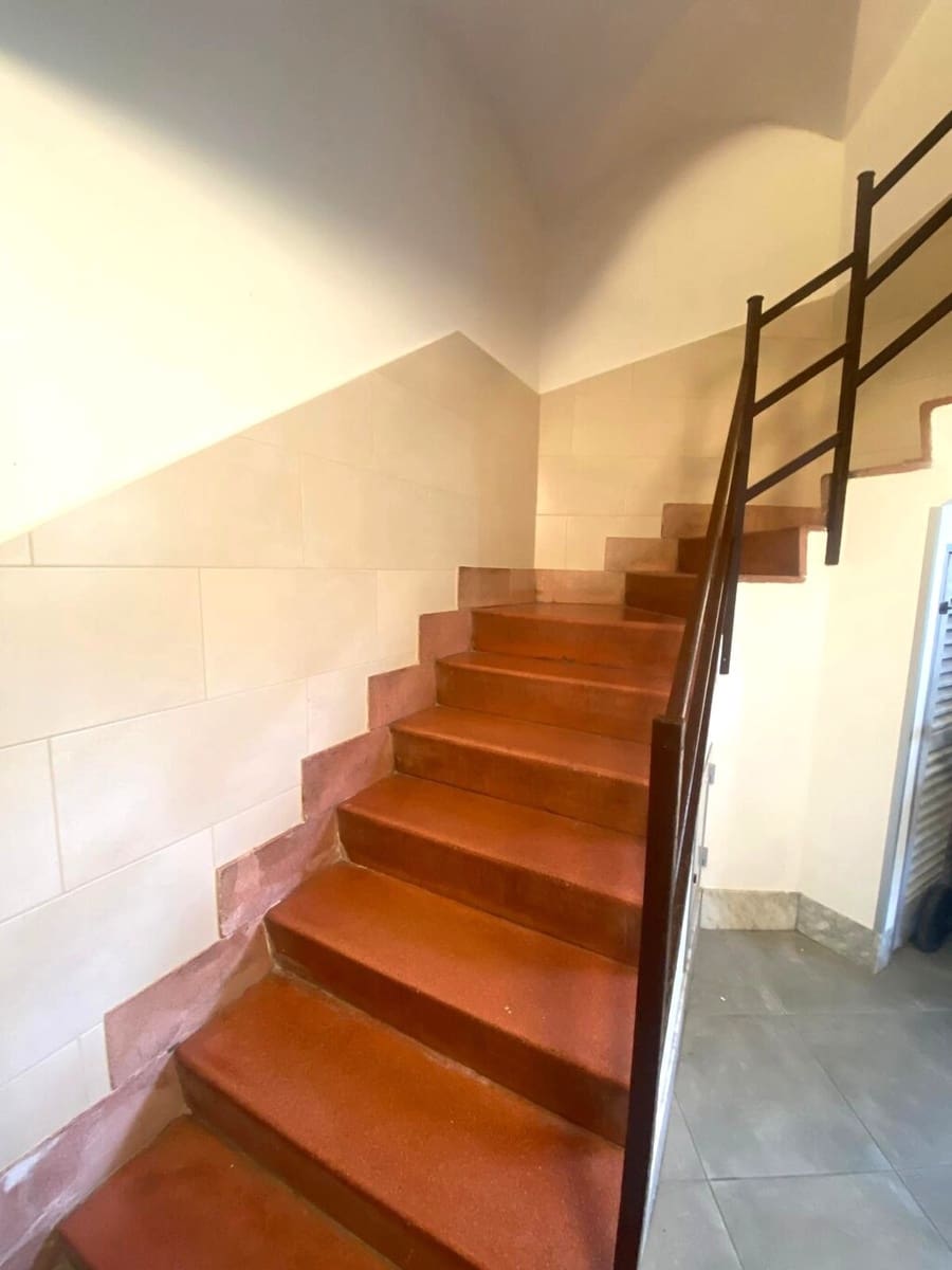 3 bedroom Apartment for sale in Palma de Mallorca - € 350,000 (Ref: 9927989)