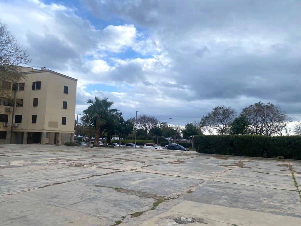 3 bedroom Apartment for sale in Palma de Mallorca - € 350,000 (Ref: 9927989)