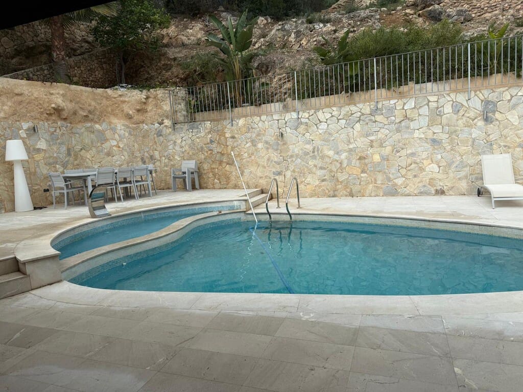 4 bedroom Villa for sale in Costa d'en Blanes with pool - € 2,250,000 (Ref: 9927991)