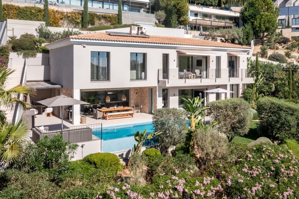 3 bedroom Villa for sale in Costa d'en Blanes with pool - € 3,750,000 (Ref: 9927992)