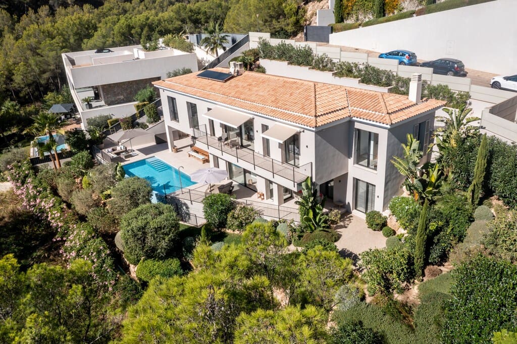 3 bedroom Villa for sale in Costa d'en Blanes with pool - € 3,750,000 (Ref: 9927992)