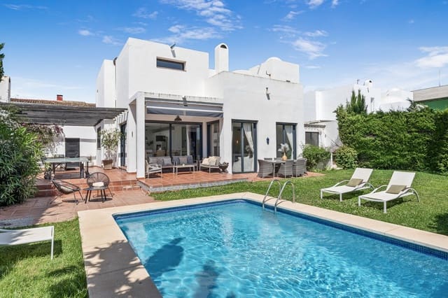 6 Zimmer Villa zu verkaufen in Nueva Andalucia, Marbella - 1.400.000 € (Ref: 10031215)