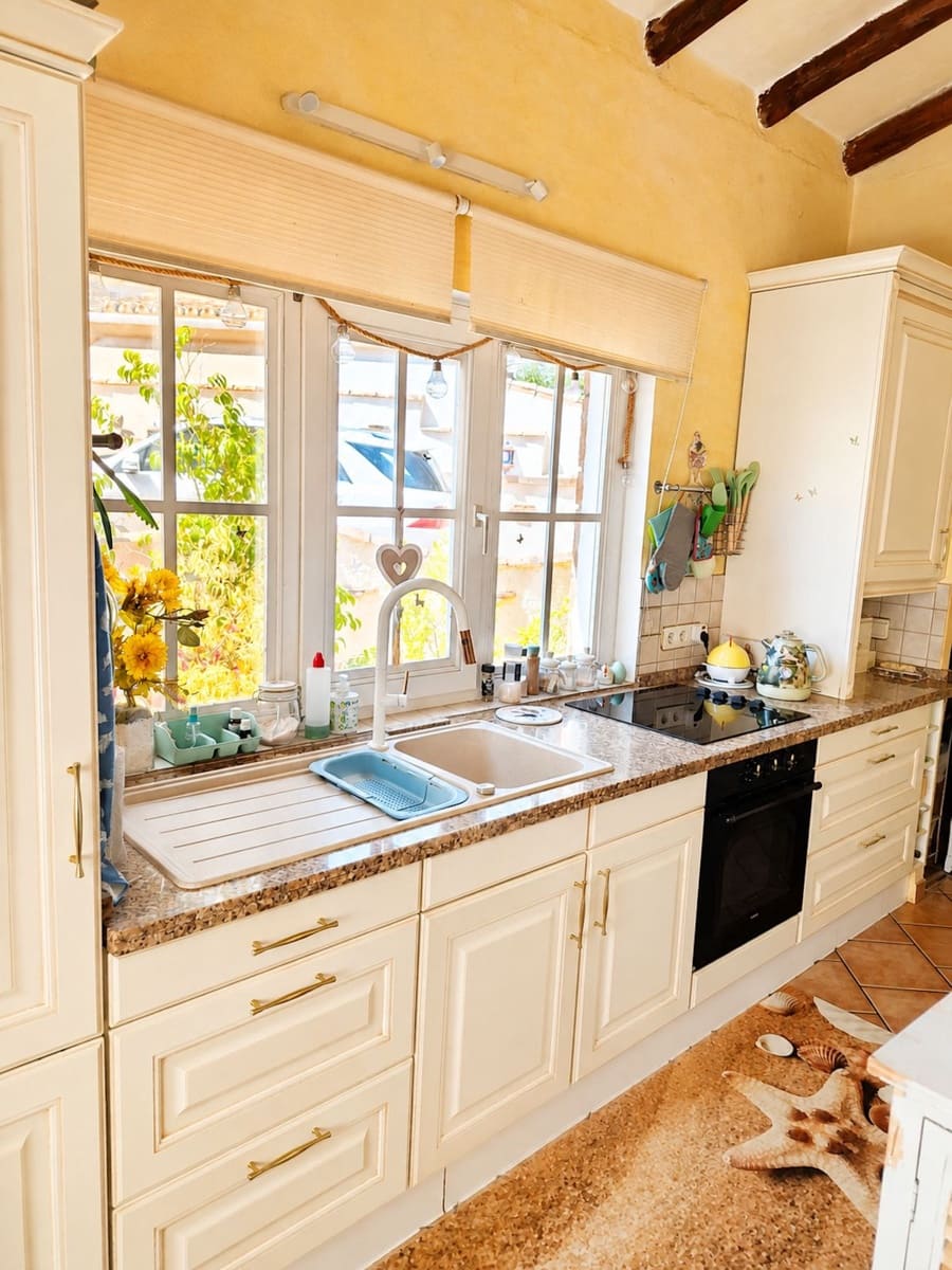2 Zimmer Villa zu verkaufen in Benahavis - 795.000 € (Ref: 10033045)