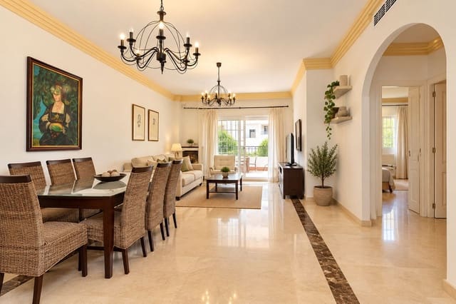 3 soveværelse Lejlighed til salg i Nueva Andalucia, Marbella med swimmingpool garage - € 575.000 (Ref: 10113448)