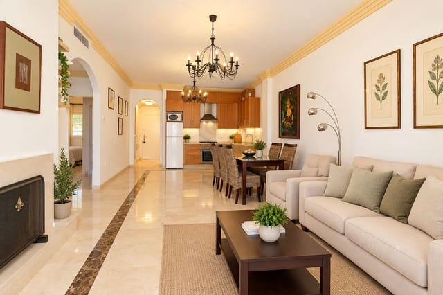 3 soveværelse Lejlighed til salg i Nueva Andalucia, Marbella med swimmingpool garage - € 575.000 (Ref: 10113448)