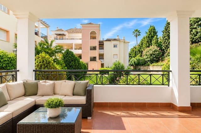 3 soveværelse Lejlighed til salg i Nueva Andalucia, Marbella med swimmingpool garage - € 575.000 (Ref: 10113448)