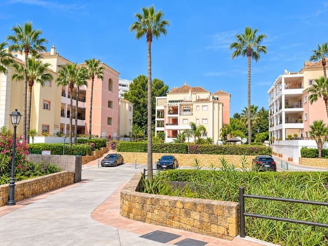 3 soveværelse Lejlighed til salg i Nueva Andalucia, Marbella med swimmingpool garage - € 575.000 (Ref: 10113448)