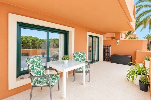 Apartamento de 2 habitaciones en Cabopino, Marbella en venta con piscina garaje - 489.000 € (Ref: 10118219)