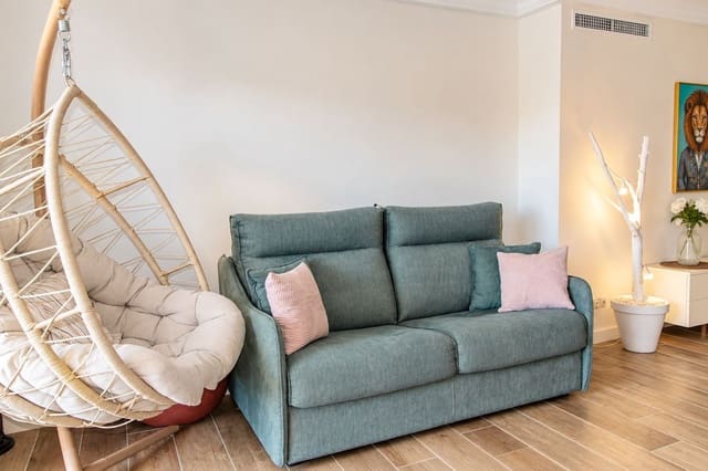 Apartamento de 2 habitaciones en Cabopino, Marbella en venta con piscina garaje - 489.000 € (Ref: 10118219)
