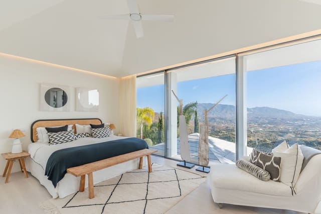 6 Zimmer Villa zu verkaufen in La Mairena, Ojen mit Pool Garage - 3.495.000 € (Ref: 10163587)