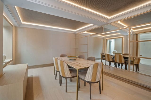 16 chambre Villa/Maison à vendre à Benahavís avec piscine garage - 13 950 000 € (Ref: 7840879)