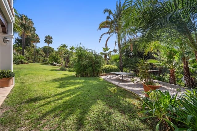 16 chambre Villa/Maison à vendre à Benahavís avec piscine garage - 13 950 000 € (Ref: 7840879)