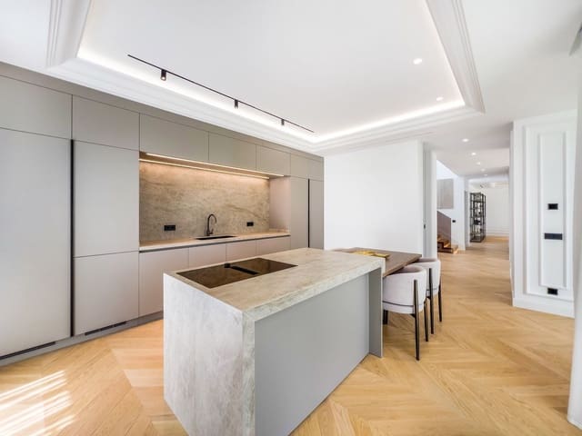 6 chambre Villa/Maison à vendre à Golden Mile, Marbella avec piscine garage - 6 400 000 € (Ref: 8372195)