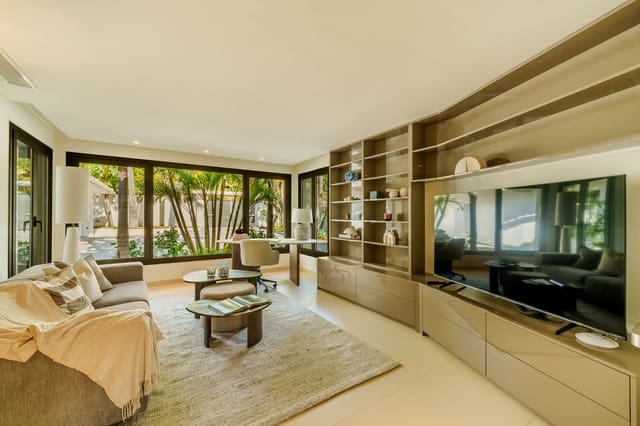 5 Zimmer Bungalow zu verkaufen in Nueva Andalucia, Marbella mit Pool Garage - 6.995.000 € (Ref: 8806548)