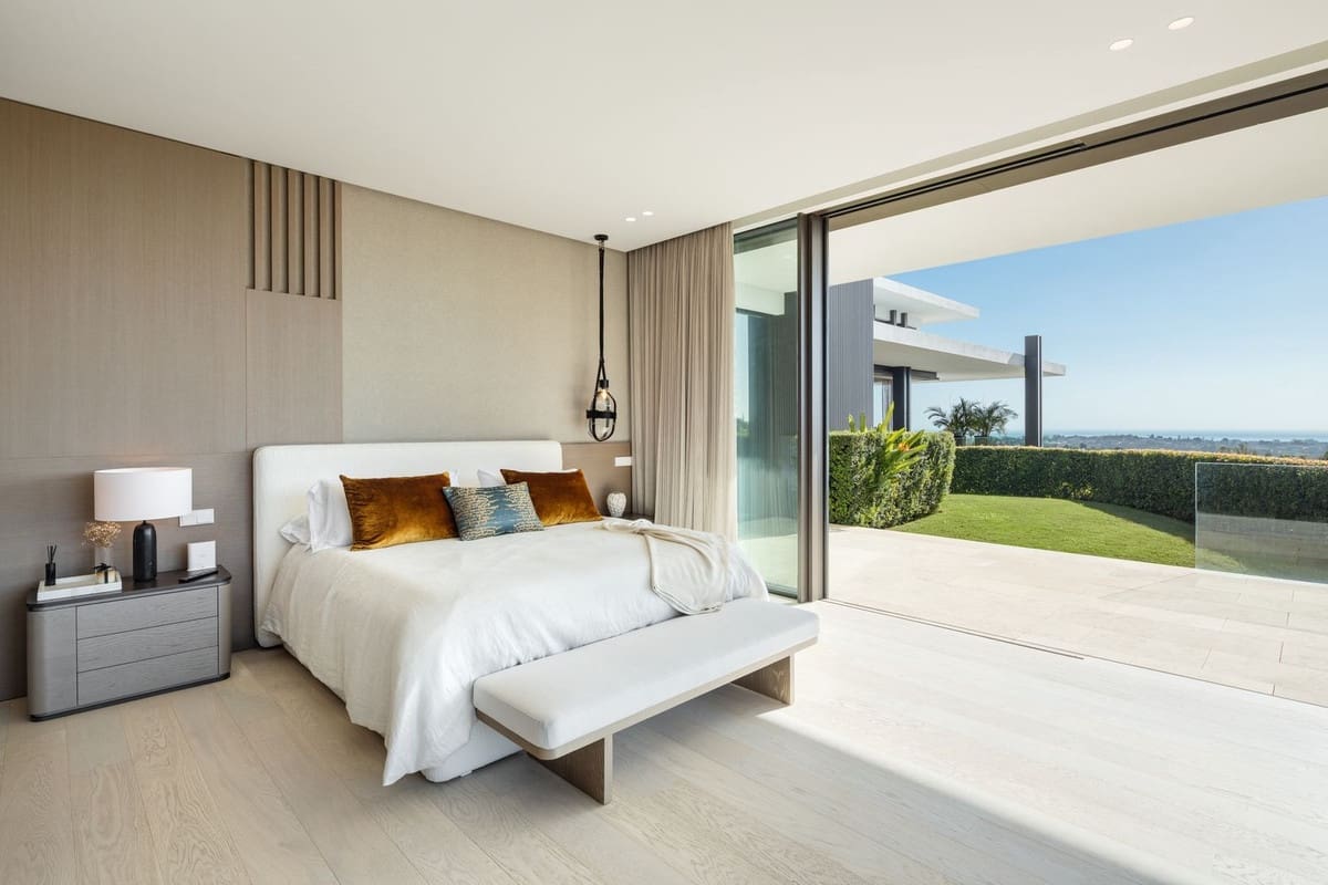 6 chambre Villa/Maison à vendre à La Quinta avec piscine garage - 13 800 000 € (Ref: 8815122)