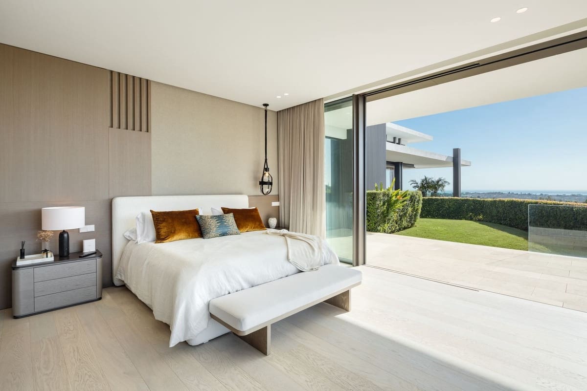 6 quarto Moradia para venda em La Quinta com piscina garagem - 13 800 000 € (Ref: 8815122)